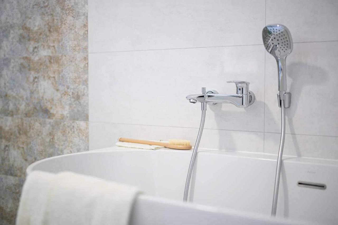Bl - The Penthouse, 24Hr Self Check-In, 2 Bedrooms, Fireplace, Ac, Panoramic View From Main Balcony, 3-Minute Walk To City Center Banská Bystrica Exterior foto